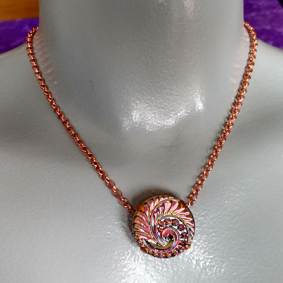 Czech pendant choker necklace psychedelic fractal - Picture 1 of 5